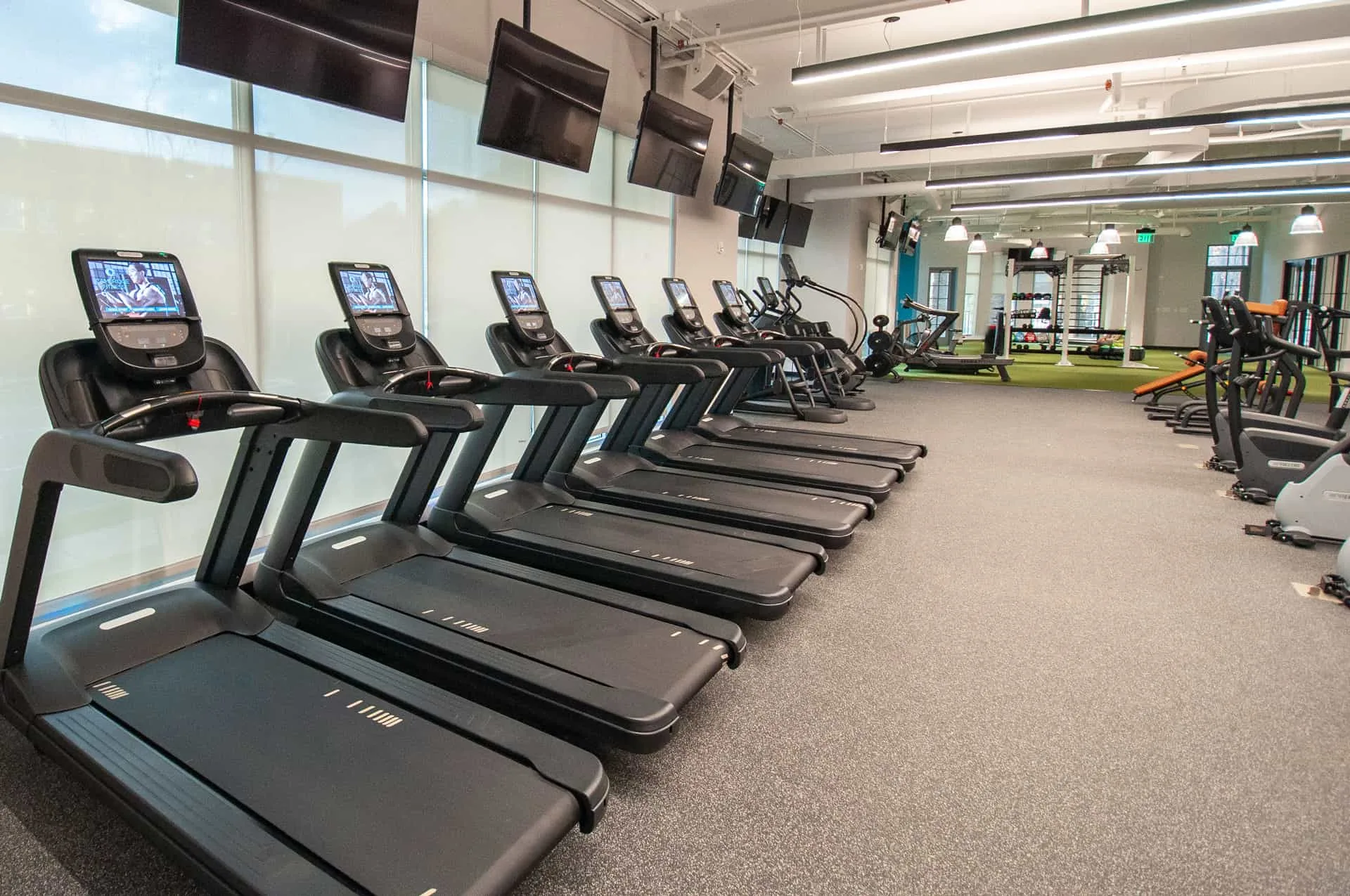 brier-creek-precor-treadmills